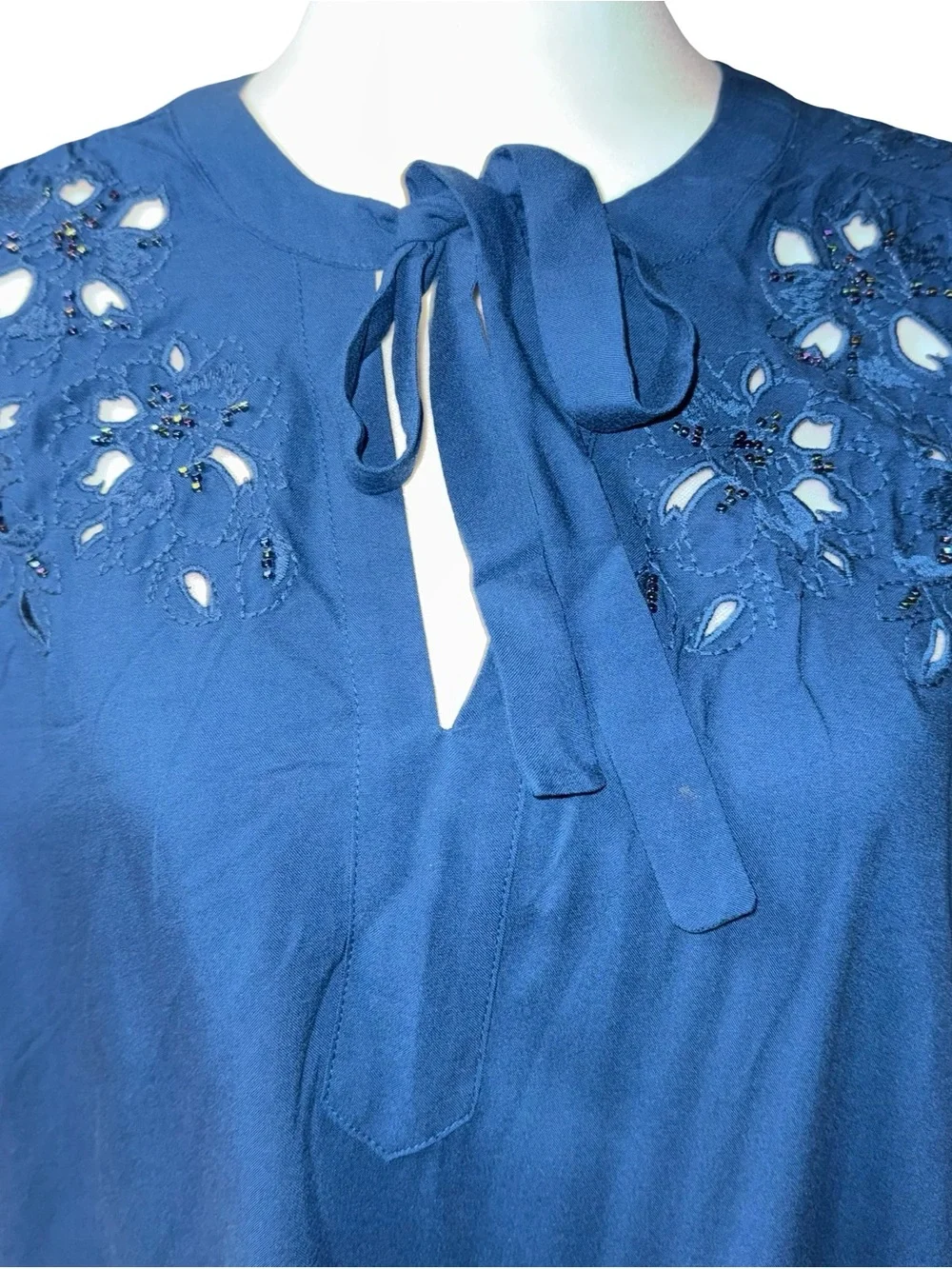 Torrid Poseidon Blue Challis Beaded Peasant Blouse Cutout Lace Top Plus Size 1X - Picture 2 of 13